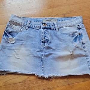 Blue Mini Skirt with Distressed Casual Style